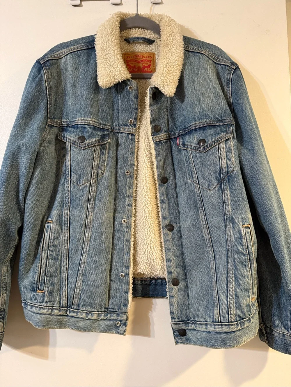 Levis used classic